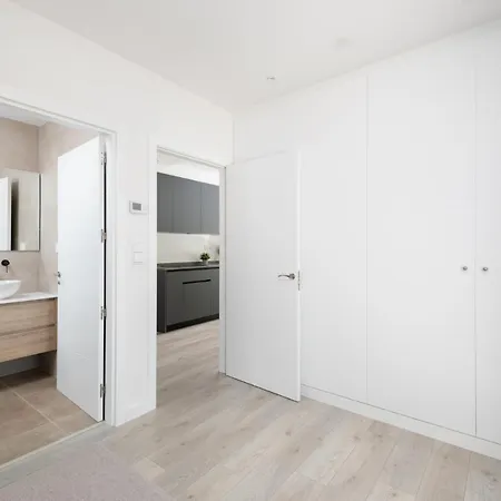 Atico En Con Gran Terraza, Piscina Y Pista De Paddel *