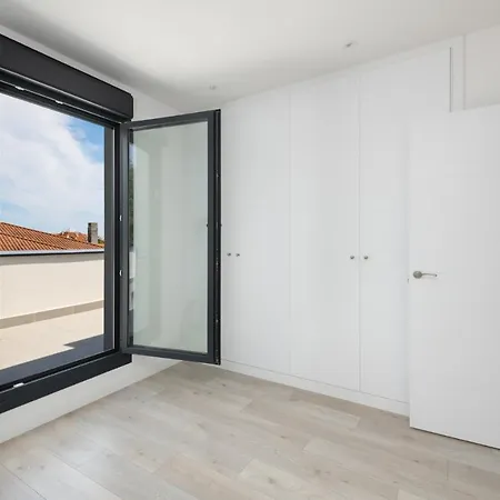 Apartment Atico En Con Gran Terraza, Piscina Y Pista De Paddel Llanes